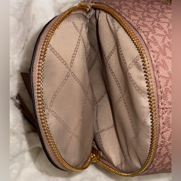 Michael Kors Mini Rhea Backpack NWOT - Picture 7 of 12